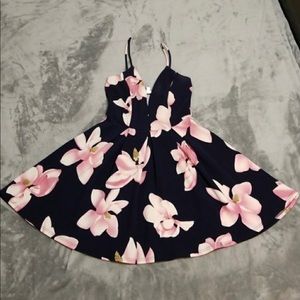 A’Gaci Floral Dress sz small